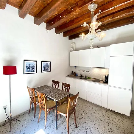 Quiet With Canal View * Venecia