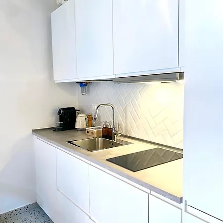 Quiet With Canal View *